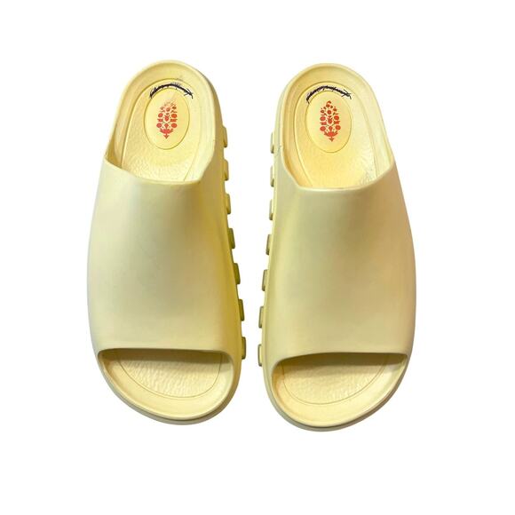 Free People Movement Halftime Slides – Yellow – Women’s Size 41/42 (US 10–11) - Picture 1 of 7